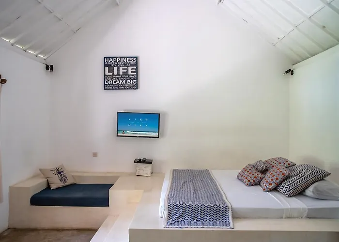 Mote Surfstay 3*